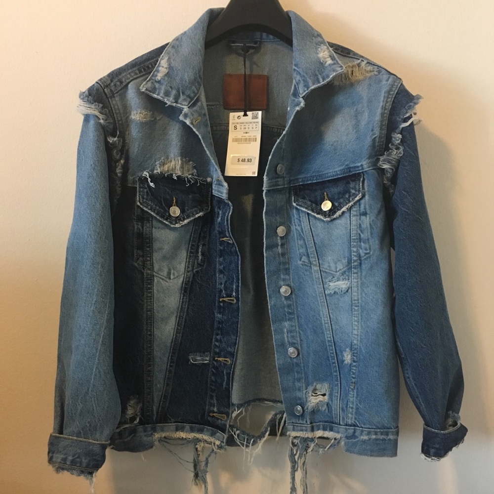 ZARA DENIM JACKET, NEW W/TAG , SIZE S